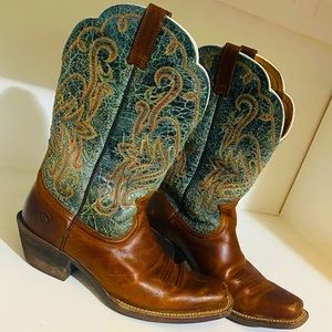 Ariat Snip Toe Cowgirl Boots